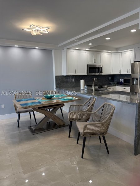 Apartment for rent at Arlen Beach 908