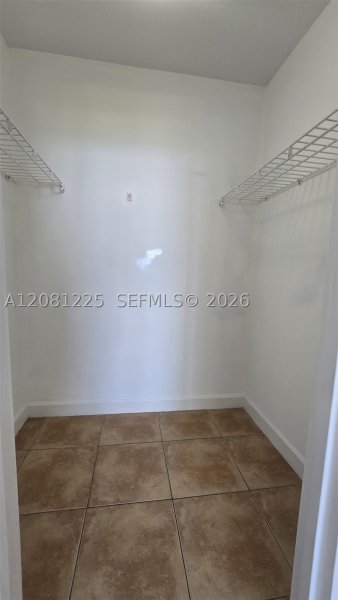 Apartment for rent at Triton Towers 1005