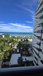 Aluguel de apartamento no Triton Towers 1005