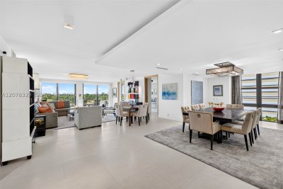Comprar apartamento no Tower House 702