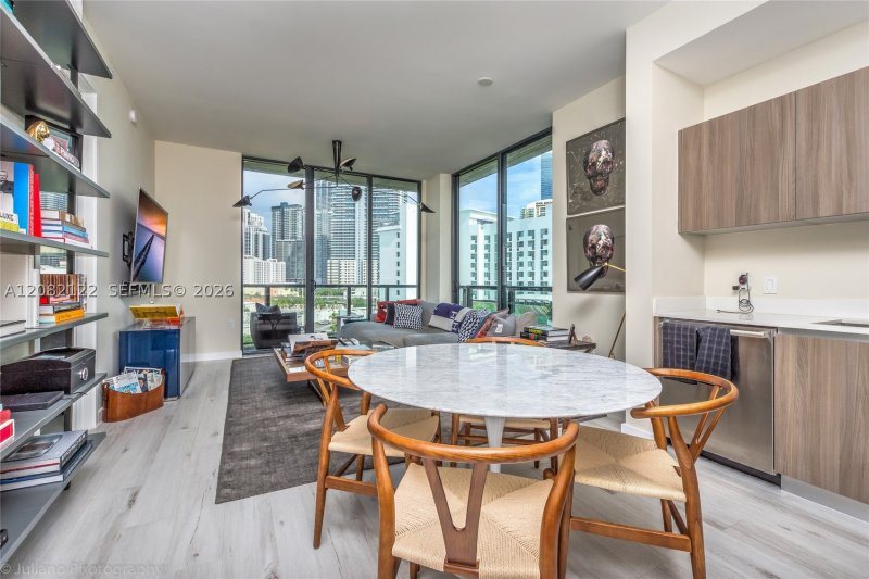 Property photo # 8