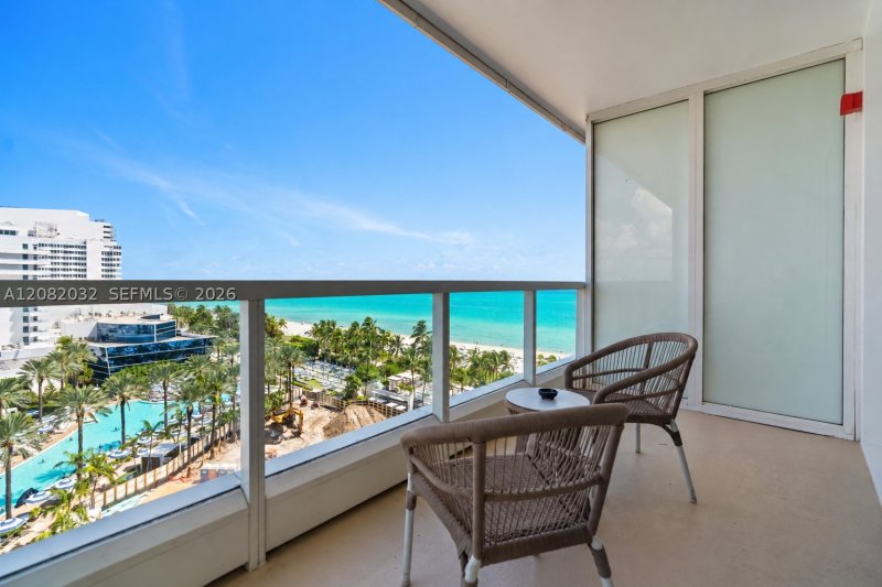 Condo for sale at Fontainebleau III 905