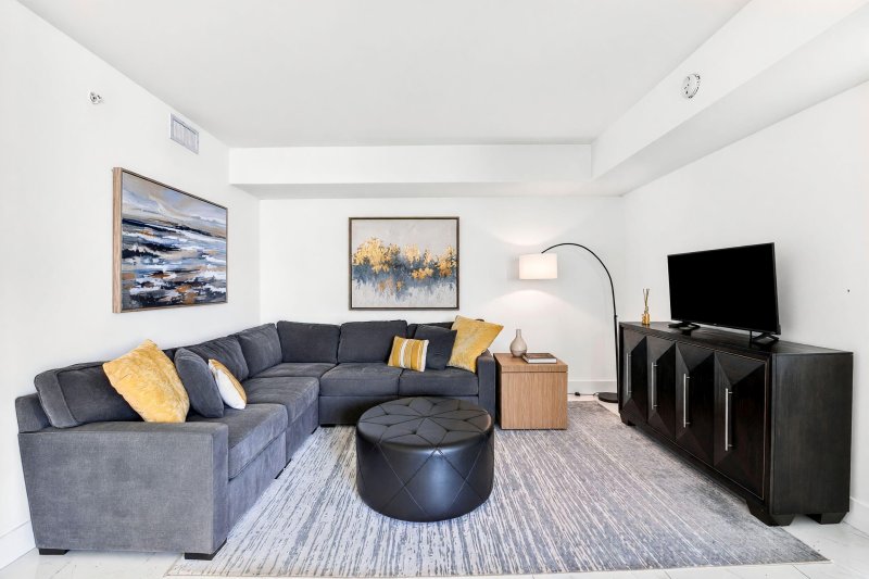 Condo for sale at Merrick Manor 710