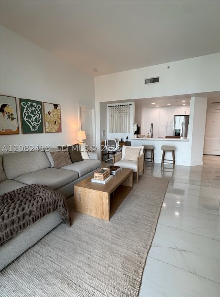 Apartment for rent at Vue at Brickell 2405