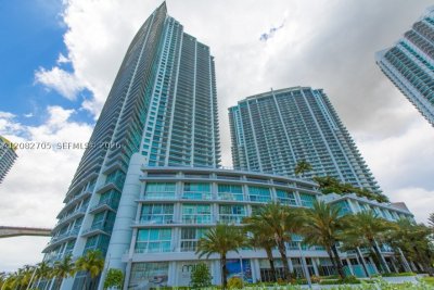 Aluguel de apartamento no Mint at Riverfront 3811
