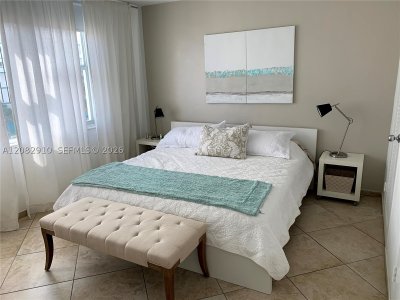 Aluguel de apartamento no Carlisle On The Ocean 414