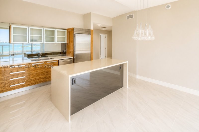 Condo for sale at Paramount Bay 1710