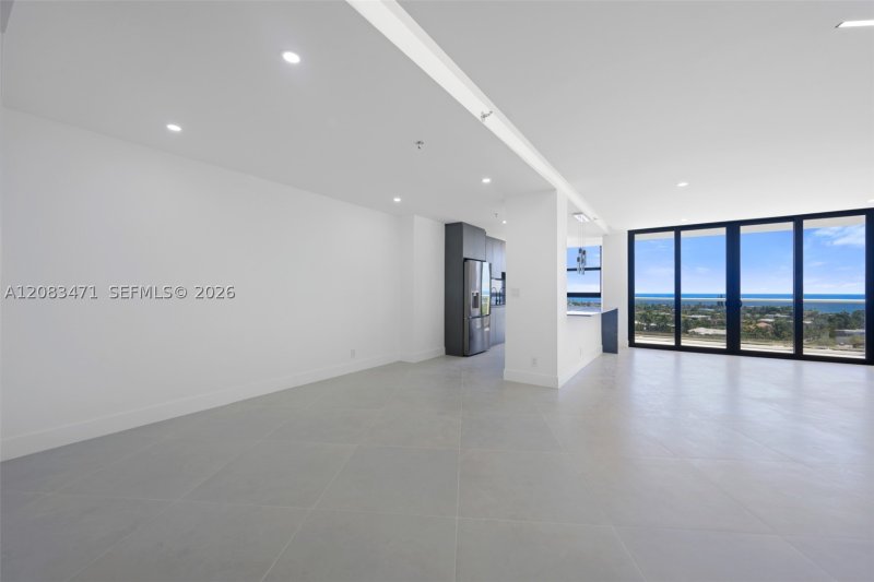 Condo for sale at Hamptons West 1008
