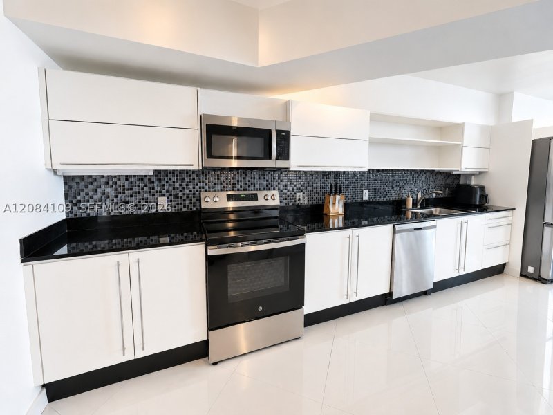 Apartment for rent at Neo Vertika Brickell 602
