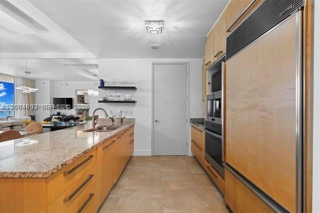 Apartment for rent at Trump Tower Two 1502