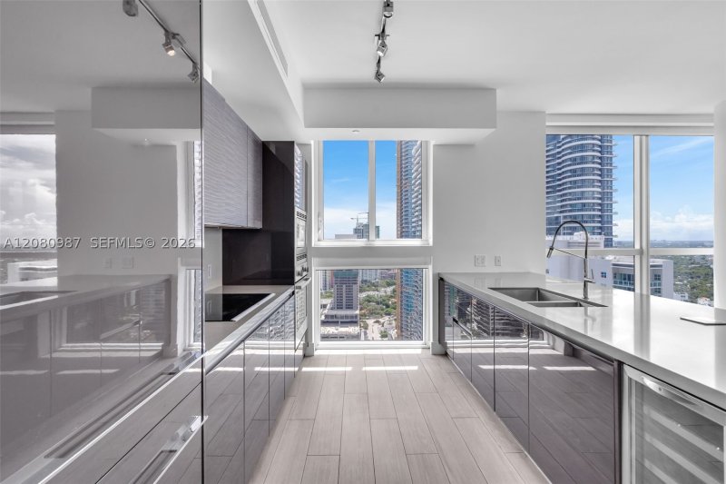 Apartment for rent at The Bond 3801