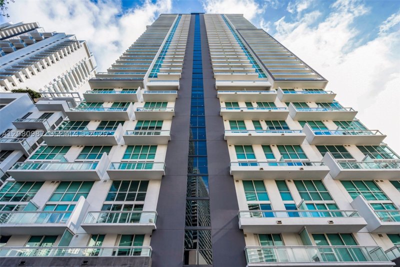 Apartment for rent at The Bond 3801