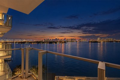 Comprar apartamento no Mondrian 1020