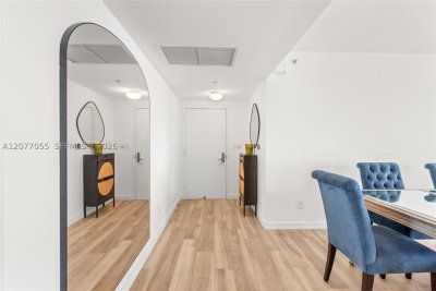 Comprar apartamento no One Miami East Tower 2723