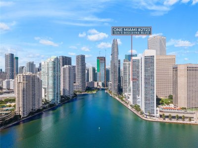 Comprar apartamento no One Miami East Tower 2723