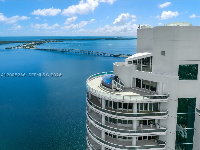 Comprar apartamento no Santa Maria PH4901