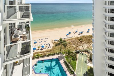 Aluguel de apartamento no Royal Ambassador 1209