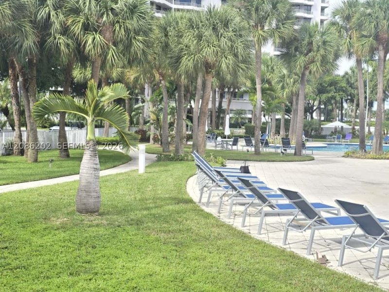 Condo for sale at Parc Central South 1202