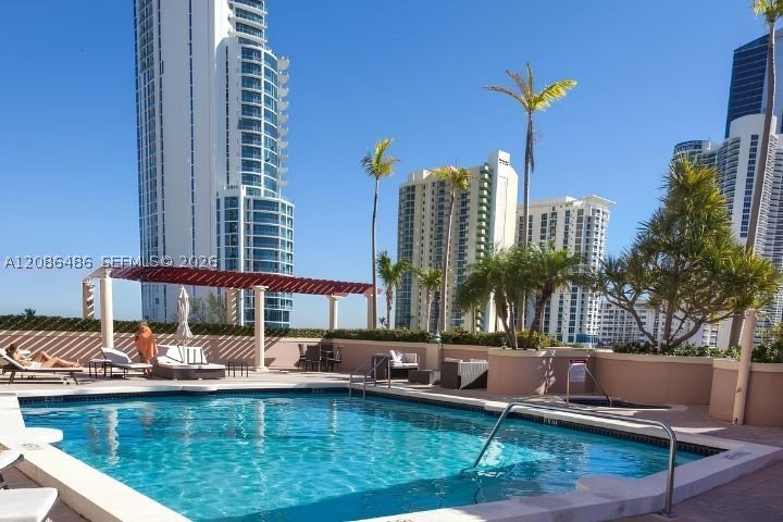 Condo for sale at King David 1103