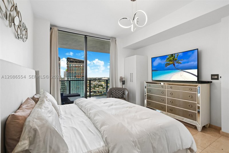 Property photo # 4