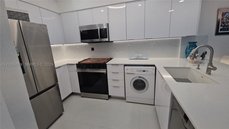 Property photo # 4