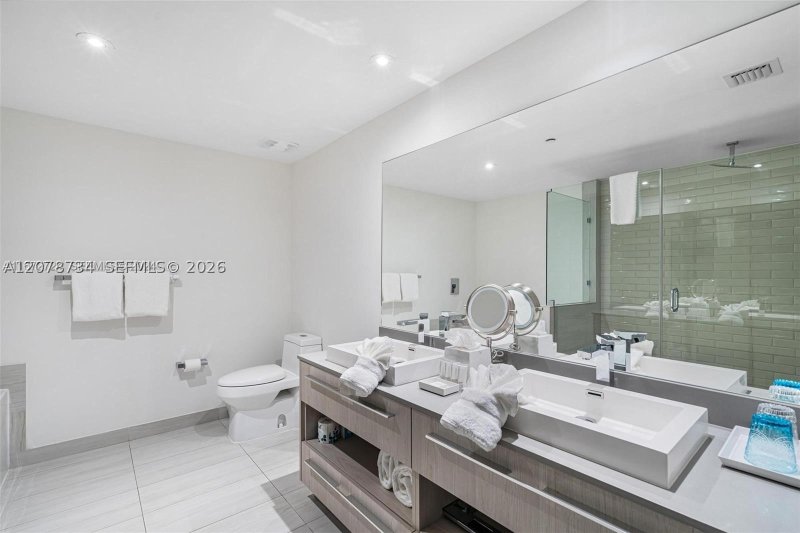 Condo for sale at Hyde Beach House R2507