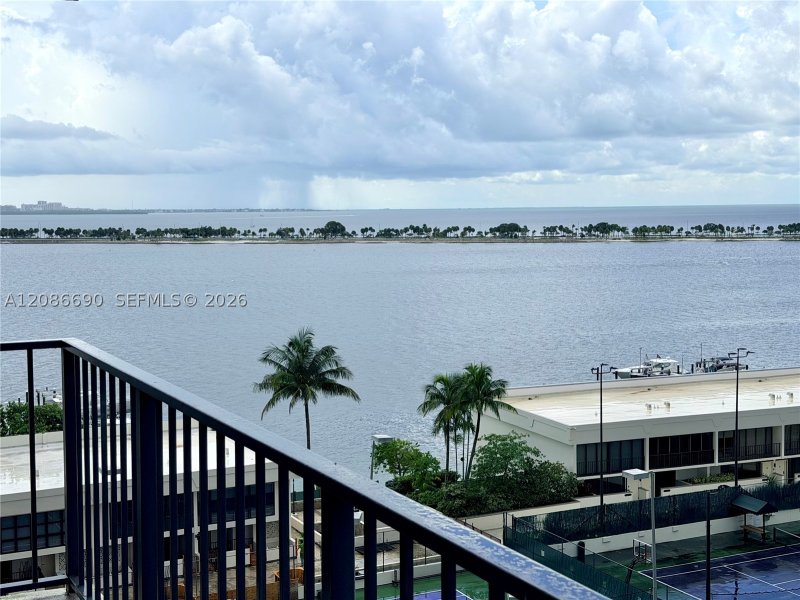 Condo for sale at Brickell Place B901
