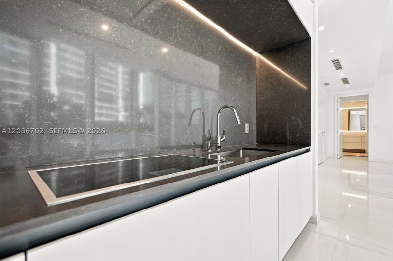 Condo for sale at Aston Martin Residences 1106