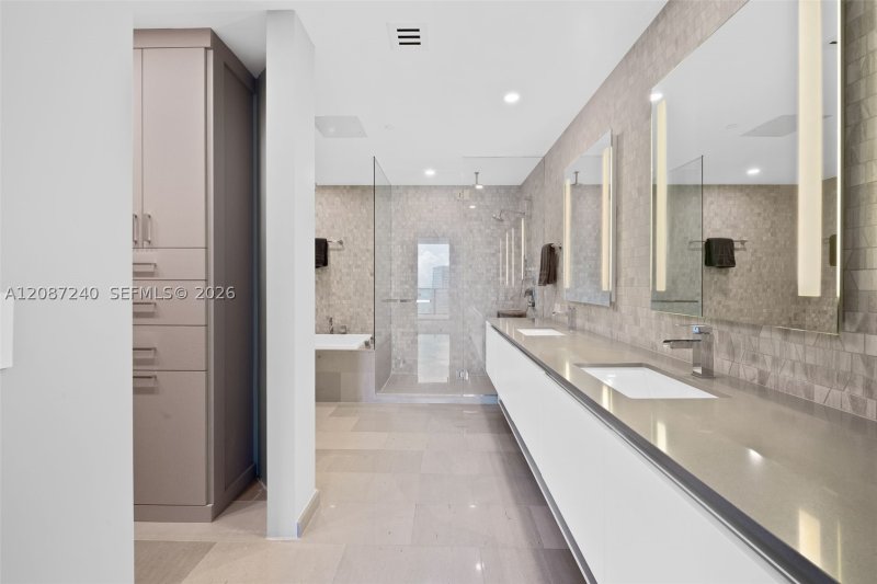 Comprar apartamento en Brickell City Centre Rise 3107