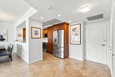 Comprar apartamento en Coral Ridge Towers East 1121