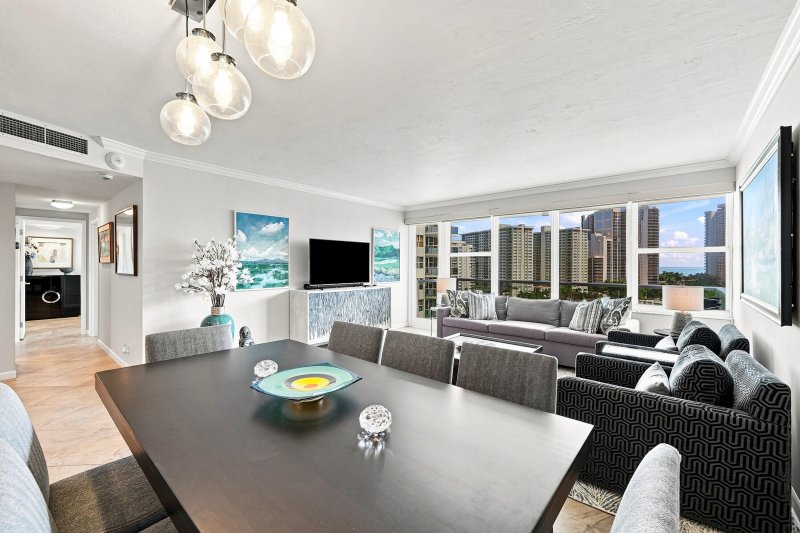 Condo for sale at Coral Ridge Towers East 1121