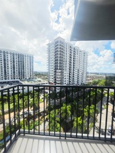 5252 Paseo Doral Apt #809