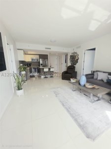 Comprar apartamento no 5252 Paseo Doral 809