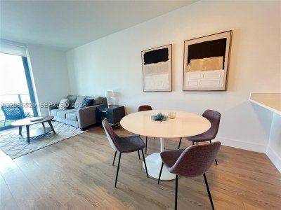 Comprar apartamento en Paraiso Bayviews 1202