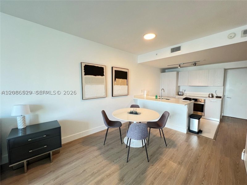Comprar apartamento en Paraiso Bayviews 1202