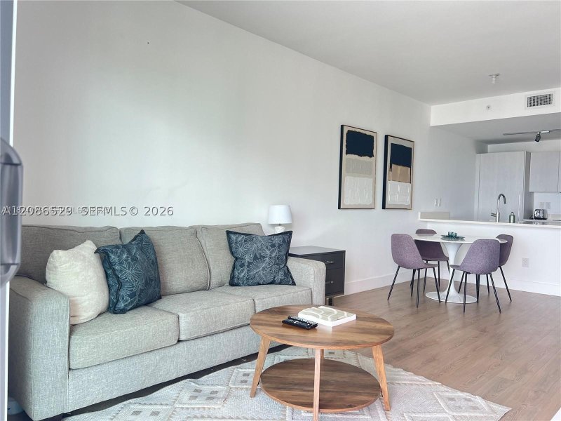 Comprar apartamento en Paraiso Bayviews 1202