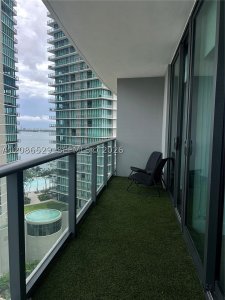 Comprar apartamento en Paraiso Bayviews 1202