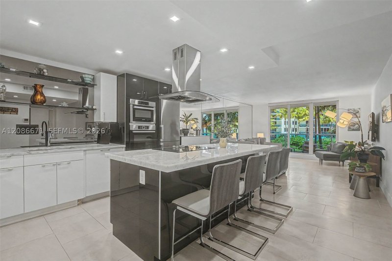 Property photo # 4