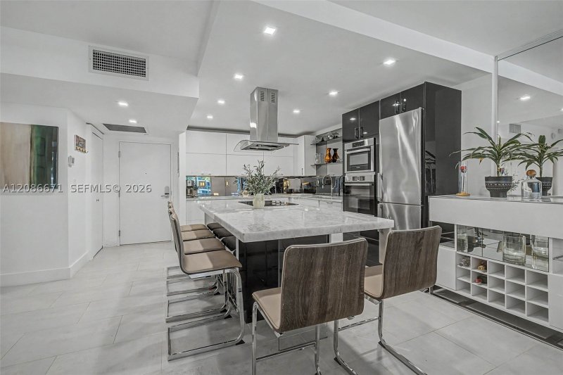 Property photo # 6