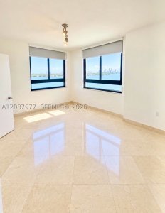 Comprar apartamento en Waverly 702