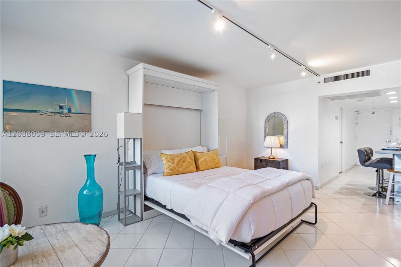 Property photo # 4