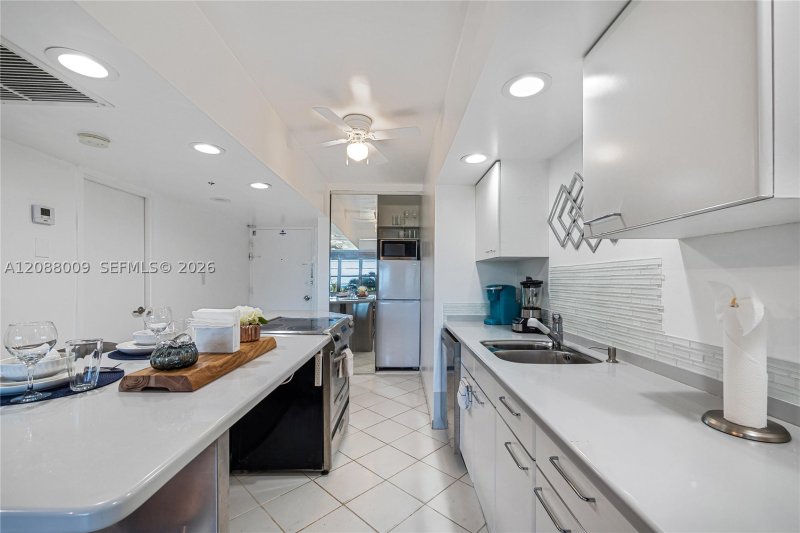 Property photo # 9