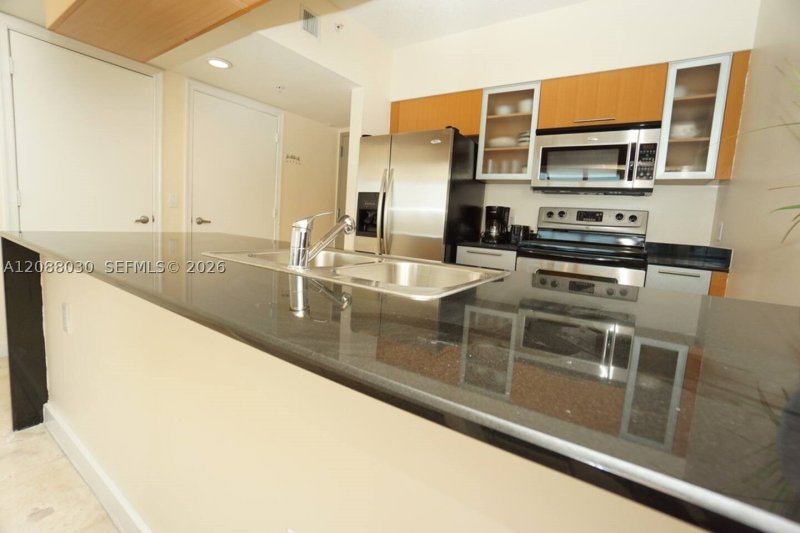 Aluguel de apartamento no Opera Tower 3710