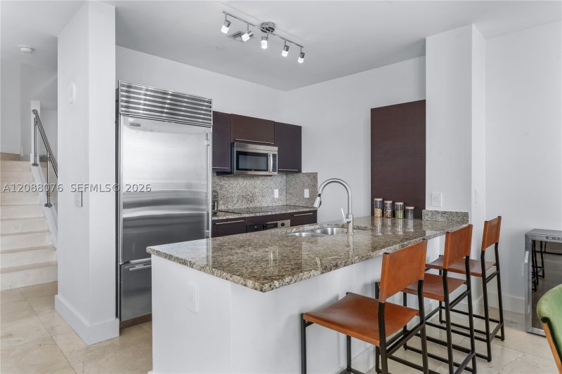 Property photo # 8