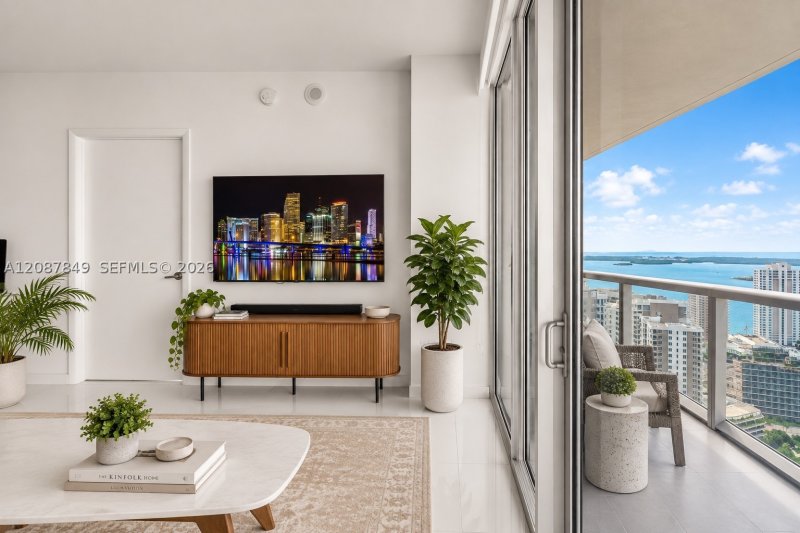 Condo for sale at Icon Brickell Tower I 3609