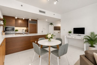 Comprar apartamento no Icon Brickell Tower I 3609