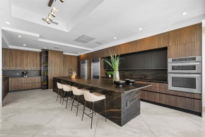 Comprar apartamento no Brickell House Condo PH4400