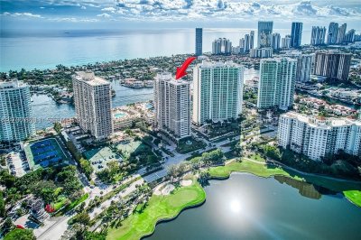 Aluguel de apartamento no The Landmark 1209