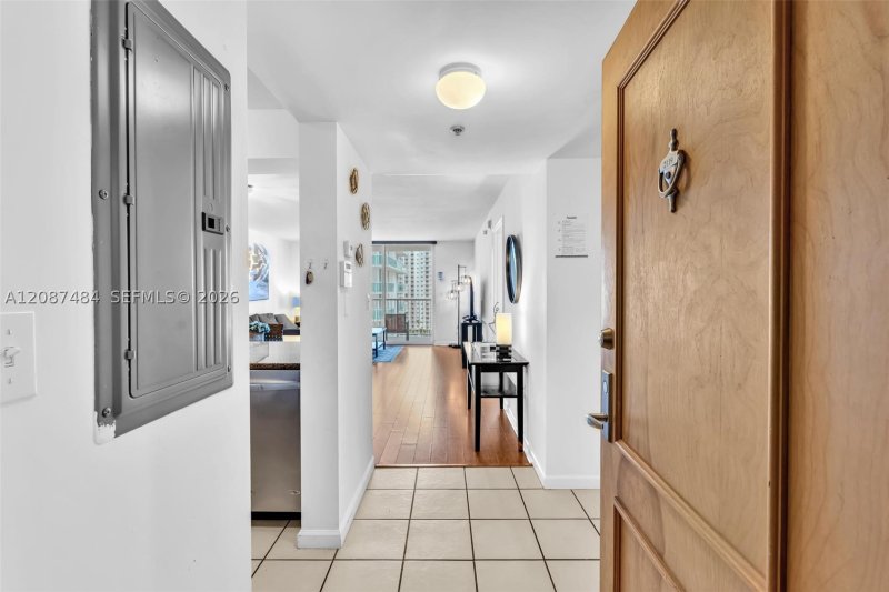 Comprar apartamento no The Club At Brickell Bay 2119