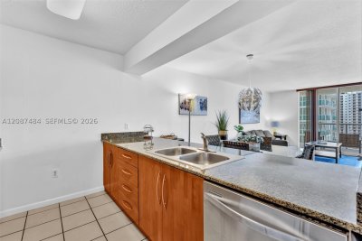 Comprar apartamento no The Club At Brickell Bay 2119